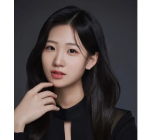 Eunseo(300 x 280 px)